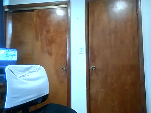 longdick4you8686 online show from February 9, 2025, 3:45 pm