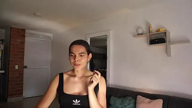  Vahos  online show from October 23, 2025, 5:33 pm