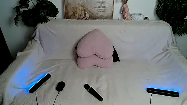 Snapshot of SEXY-GODDESabrina chatting on January 25, 2025, 4:02 am SEXY-GODDESabrina online show from January 25, 2025, 4:02 am