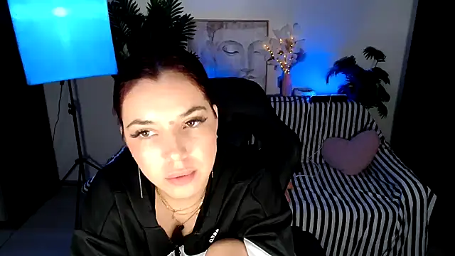 Snapshot of SEXY-GODDESabrina chatting on February 20, 2025, 2:51 am SEXY-GODDESabrina online show from February 20, 2025, 2:51 am