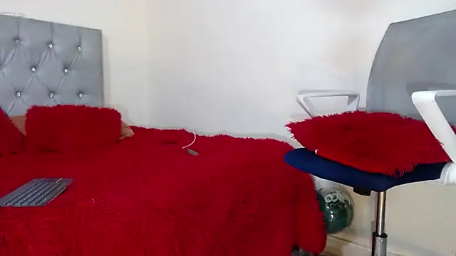 Snapshot of kilian_xx chatting on October 2, 2025, 7:04 am kilian xx online show from October 2, 2025, 7:04 am