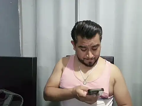 youmanhorny online show from July 22, 2026, 2:36 am
