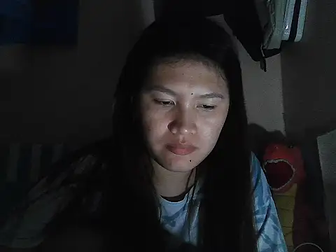 leamorena online show from December 18, 2025, 6:36 pm