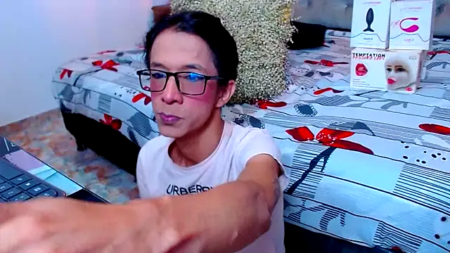 DaslyRoze online show from March 12, 2025, 12:31 am