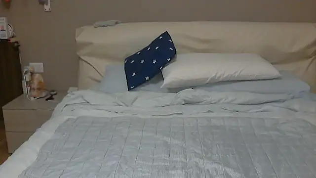 Snapshot of -K-- chatting on January 15, 2025, 4:32 pm -K-- online show from January 15, 2025, 4:32 pm