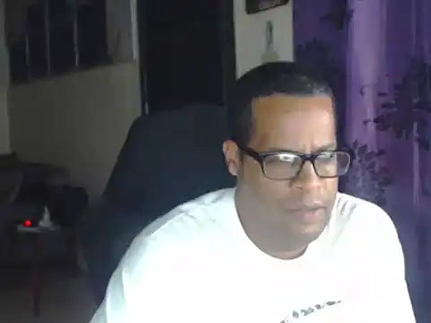 thesugar32 online show from March 3, 2025, 1:42 am