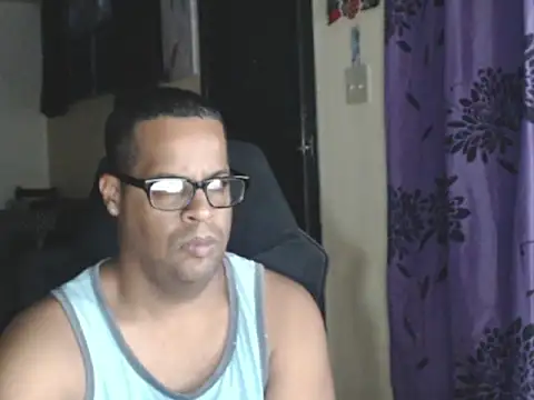 thesugar32 online show from November 15, 2025, 2:20 am