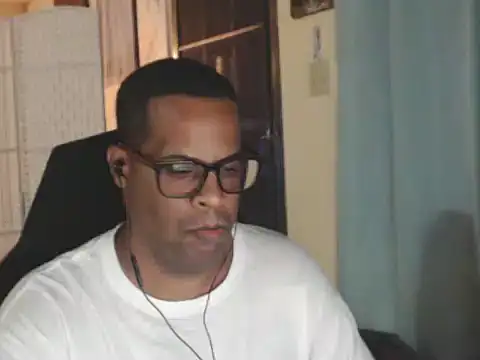 thesugar32 online show from March 24, 2026, 1:54 am