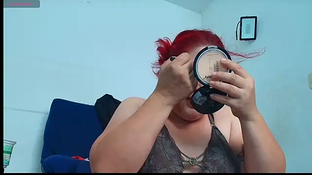 abigail curvy online show from February 17, 2026, 1:40 pm