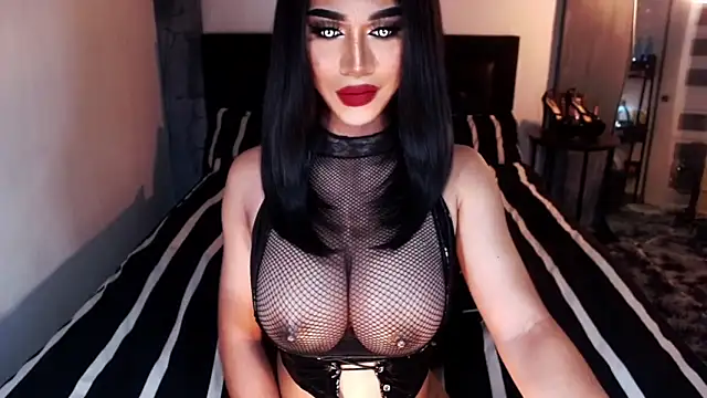 MassiveCockxMistress online show from October 18, 2025, 1:23 pm