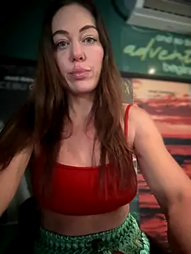 LilliThelo online show from October 1, 2025, 1:00 am