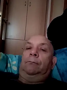 bigcock marusz online show from December 2, 2025, 8:08 am