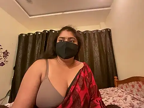 Snapshot of Love_4Sex chatting on January 4, 2025, 10:05 am Love 4Sex online show from January 4, 2025, 10:05 am