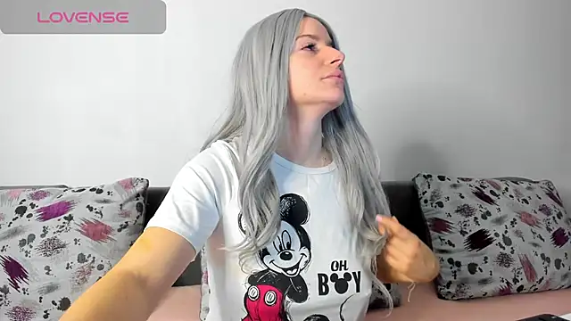 DiamondKay online show from January 24, 2025, 7:51 am