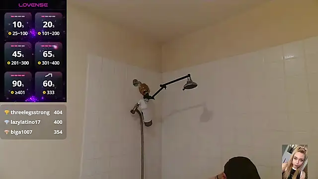 Blondiewithanass online show from October 30, 2025, 11:38 pm