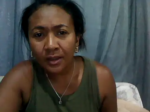 sexyladii online show from October 25, 2025, 4:57 pm