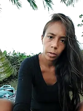 Luna-Natural online show from October 22, 2025, 9:14 pm