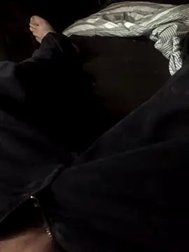 Pancho2213 online show from December 23, 2025, 2:42 am