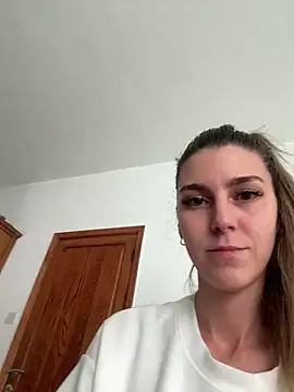 nicole 98 online show from February 5, 2026, 12:21 pm