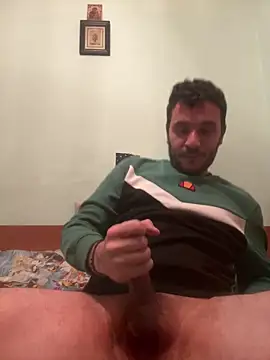 Snapshot of AlexandruUK chatting on February 24, 2026, 9:02 pm AlexandruUK online show from February 24, 2026, 9:02 pm