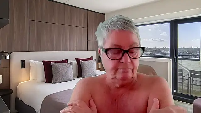 Snapshot of GrannyChrissy68 chatting on June 1, 2026, 12:40 pm GrannyChrissy68 online show from June 1, 2026, 12:40 pm