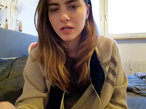 Snapshot of RubyRubin chatting on December 17, 2024, 2:55 pm RubyRubin online show from December 17, 2024, 2:55 pm