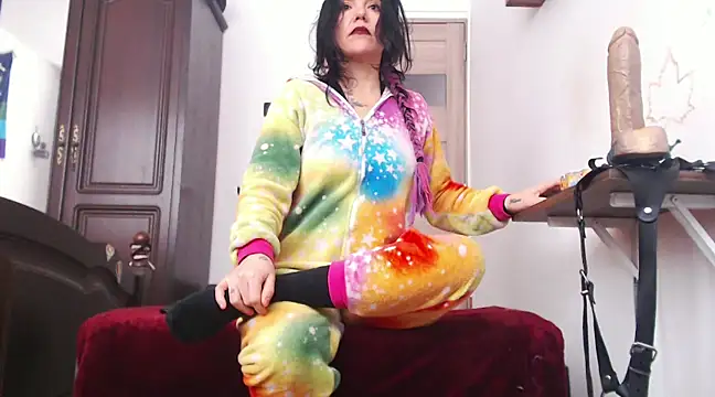 Snapshot of Goddess_Inanna chatting on February 17, 2025, 10:29 am Goddess Inanna online show from February 17, 2025, 10:29 am