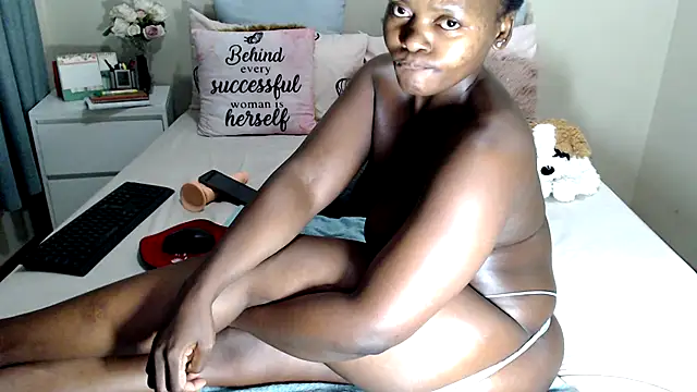 Snapshot of FitSelina66 chatting on April 29, 2026, 5:30 pm FitSelina66 online show from April 29, 2026, 5:30 pm