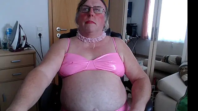 Snapshot of Sissygera chatting on January 11, 2025, 2:47 pm Sissygera online show from January 11, 2025, 2:47 pm