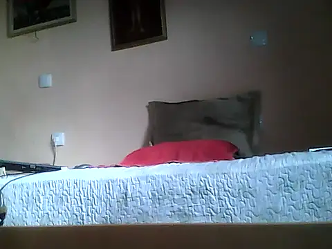 bartolik06 online show from October 10, 2025, 11:20 am