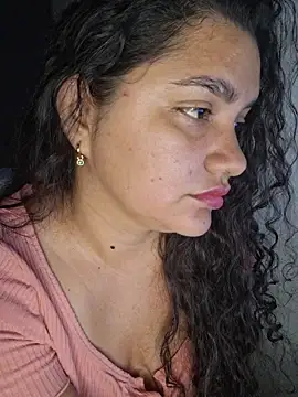 blerstefan1 online show from October 24, 2025, 9:49 am