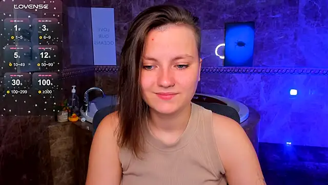 MelindaTin online show from July 13, 2026, 2:03 am