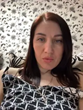 LORA x online show from June 1, 2026, 11:23 am