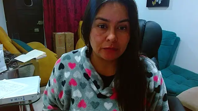 Ixchel Anaid online show from May 20, 2026, 2:18 am