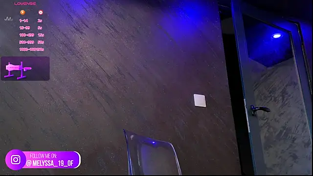 Snapshot of im-your-lovee chatting on October 20, 2025, 6:03 am im-your-lovee online show from October 20, 2025, 6:03 am