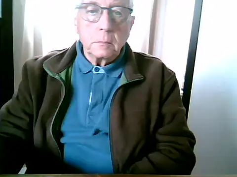 Snapshot of johnjohn622662 chatting on November 11, 2025, 2:17 pm johnjohn622662 online show from November 11, 2025, 2:17 pm