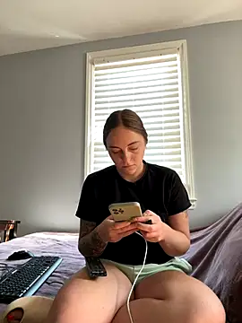 Snapshot of jaseyrae chatting on October 5, 2025, 4:49 pm jaseyrae online show from October 5, 2025, 4:49 pm