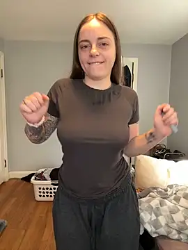 jaseyrae online show from March 11, 2026, 4:35 pm