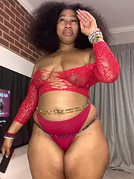 CurvyDesire1 online show from April 6, 2026, 8:32 pm