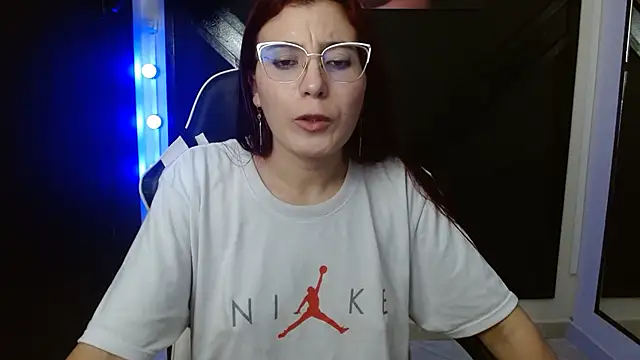 Snapshot of annyfischer chatting on January 14, 2025, 8:52 am annyfischer online show from January 14, 2025, 8:52 am