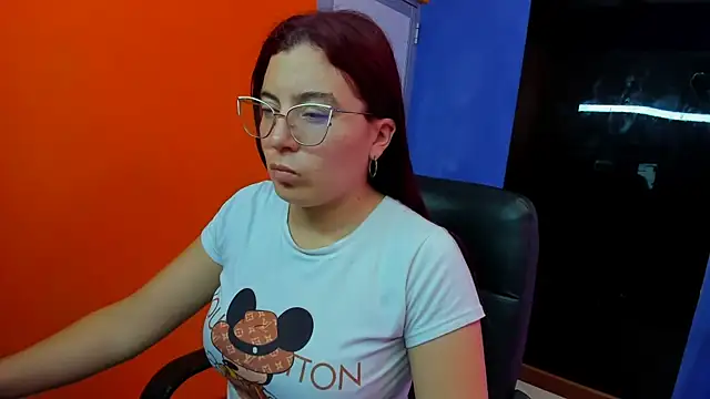 Snapshot of annyfischer chatting on September 23, 2025, 3:31 am annyfischer online show from September 23, 2025, 3:31 am