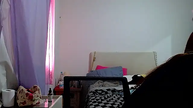 chelbyy online show from January 12, 2026, 2:11 pm