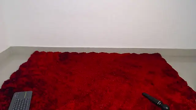 AmeliPonce online show from September 9, 2025, 2:27 pm