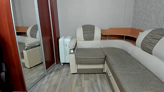 Marrymepls online show from March 20, 2026, 1:27 pm