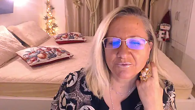 Snapshot of Raisshy chatting on December 21, 2024, 3:31 pm Raisshy online show from December 21, 2024, 3:31 pm