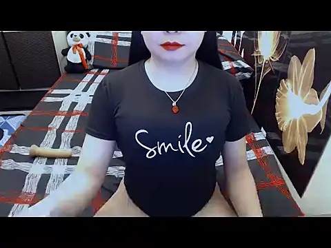 VeryFeminineTrans online show from May 3, 2026, 5:19 pm