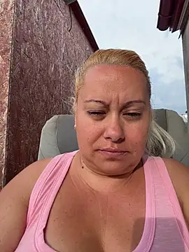 SabinaSweety online show from June 11, 2026, 4:54 am