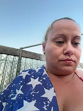SabinaSweety online show from July 4, 2026, 6:03 pm
