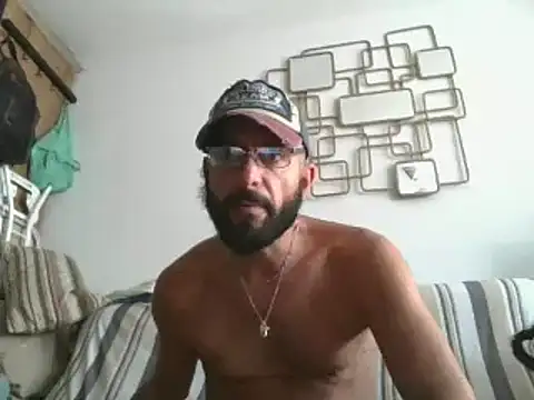 1977Emilio online show from October 1, 2025, 8:20 am