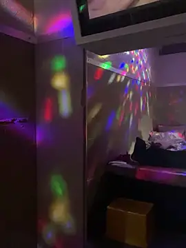 Snapshot of MikyFoxx chatting on January 18, 2025, 2:03 am MikyFoxx online show from January 18, 2025, 2:03 am